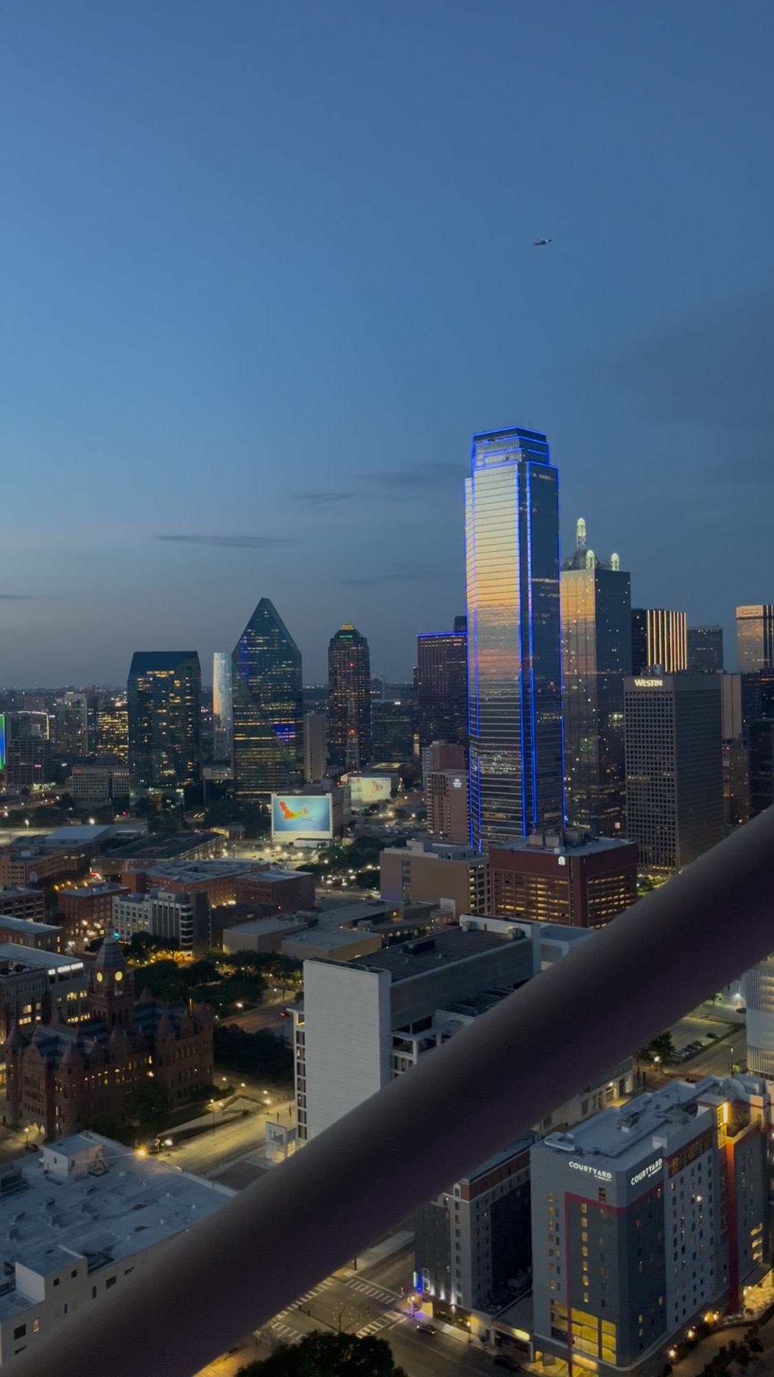 Dallas skyline at night